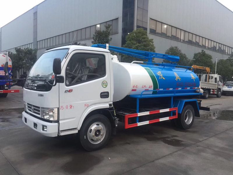 藍牌東風小多利卡吸糞車-藍牌東風小多利卡吸糞車價格報價-程力吸糞車廠家直銷