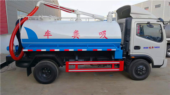 時風5方吸糞車-時風5立方方吸糞車