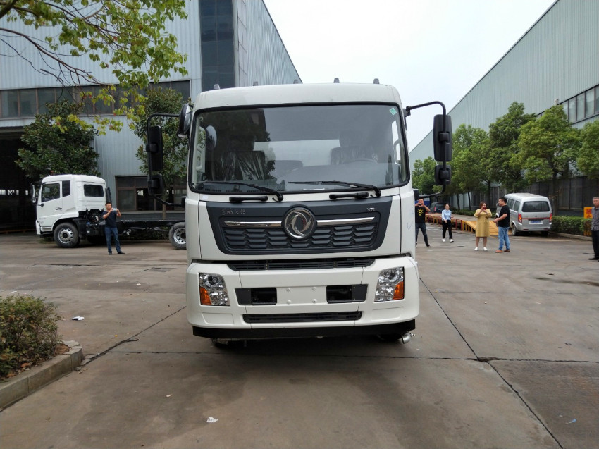 東風(fēng)天錦國(guó)六12立方灑水車(chē)價(jià)格-天錦12噸灑水車(chē)價(jià)格