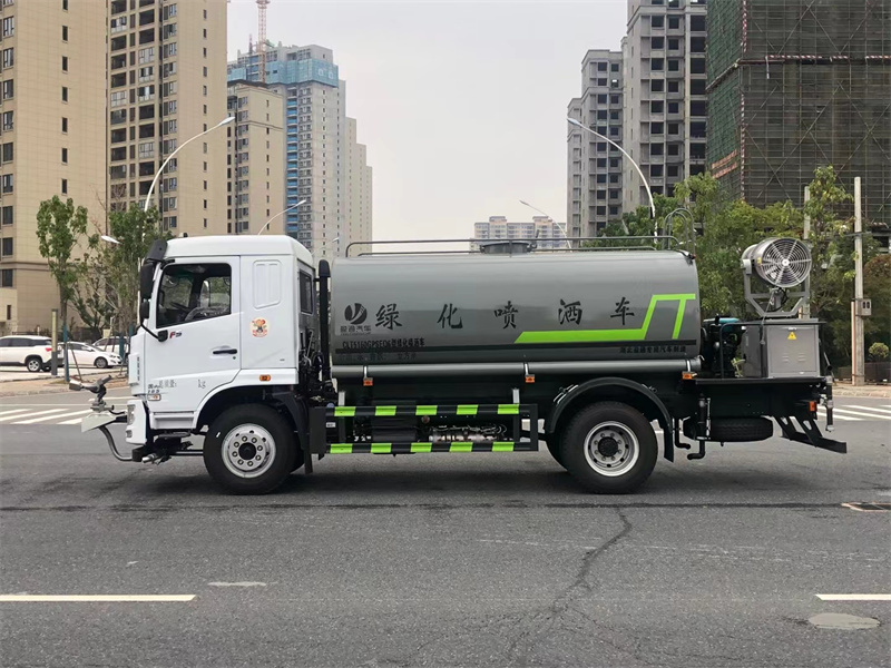 東風華神12方灑水車-12方霧炮灑水車