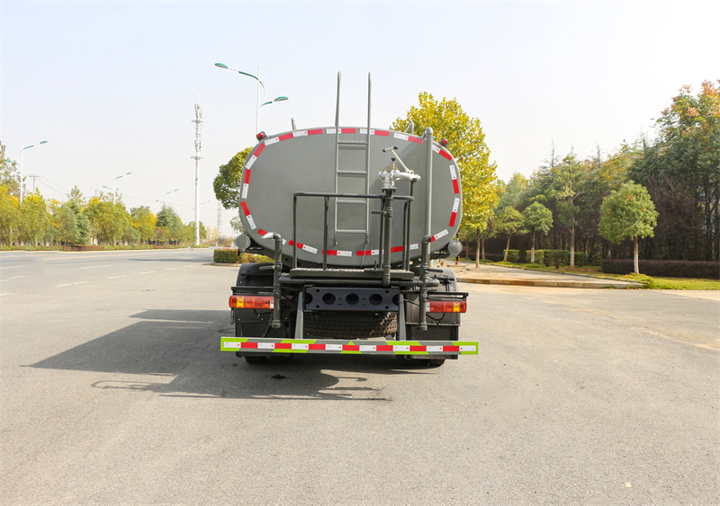 福田15噸灑水車-福田灑水車-湖北盈通