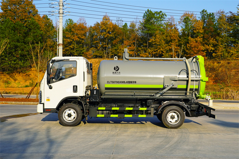 福田5方吸污車-福田H2吸污車